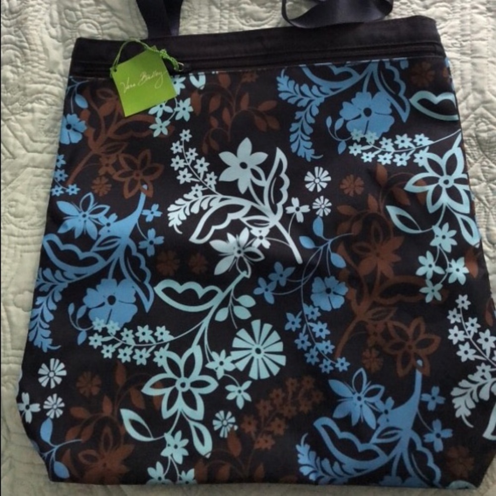 NWT Vera Bradley Tote